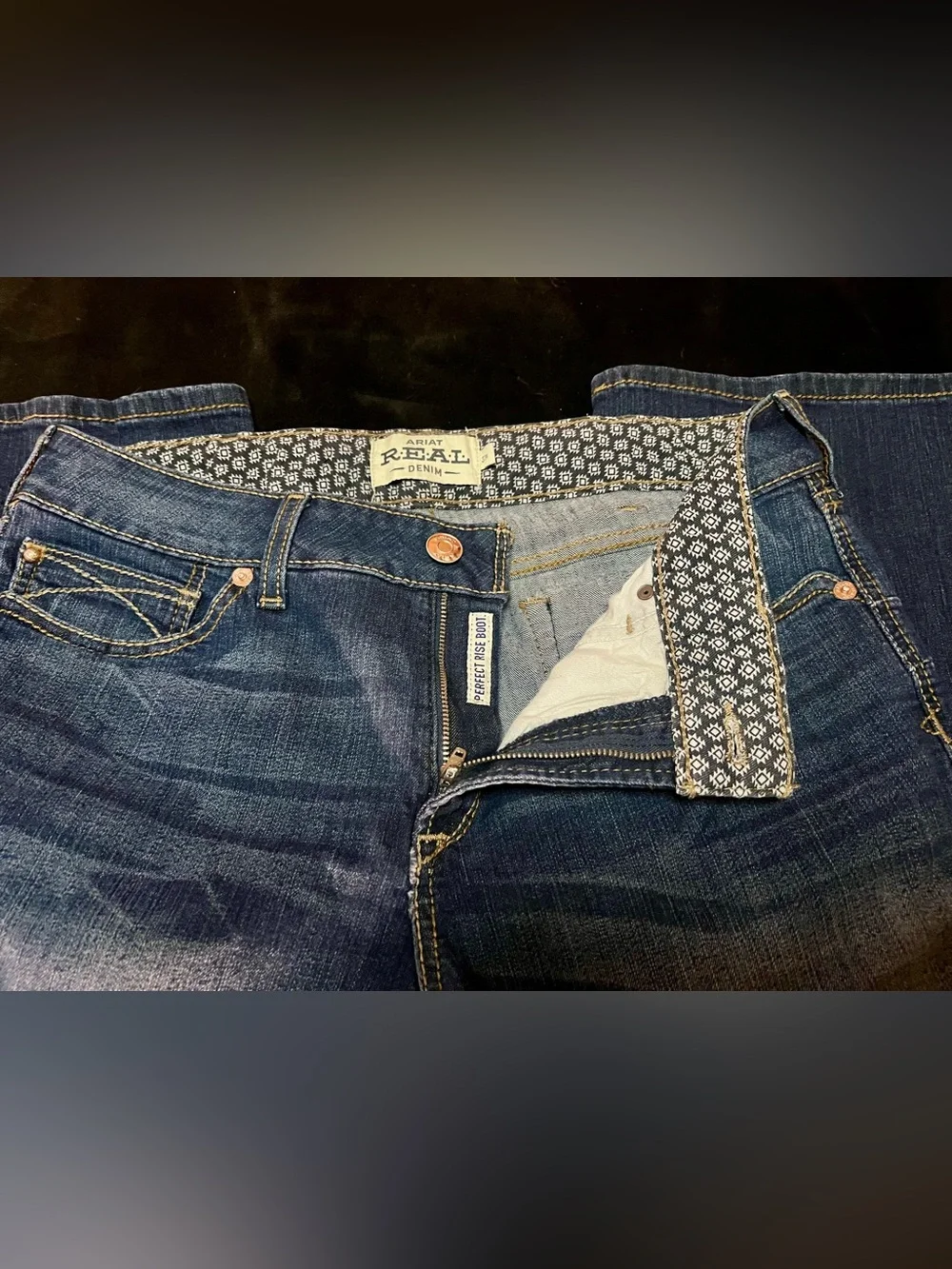ARIAT R E A L DENIM WOMANS PERFECT RISE BOOT JEANS